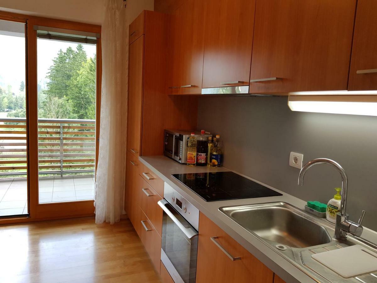 Ferienwohnung Yellow Apartma Kranjska Gora Exterior foto